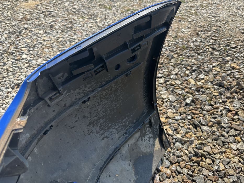 Предна броня за Голф 4