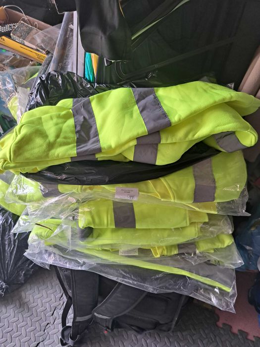 Блузи работни нови