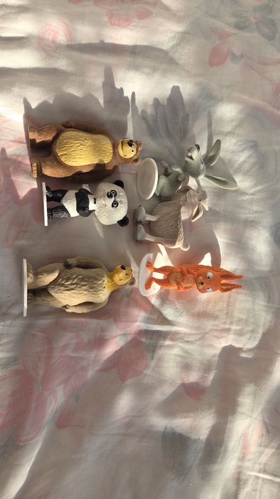 Figurine din Masha și Ursul