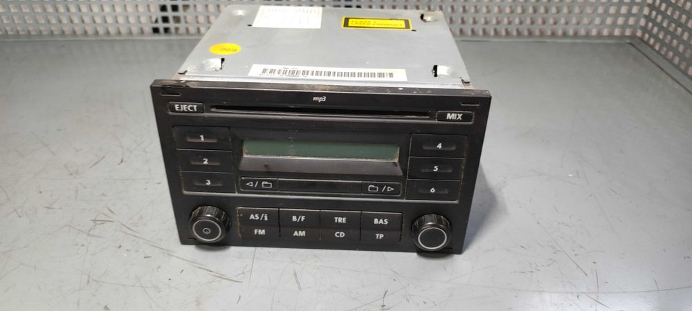 Radio mp3 volkswagen vw sharan 2007 cod 6q0035152