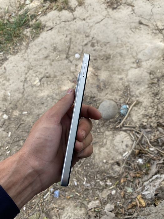 Telefon sotiladi