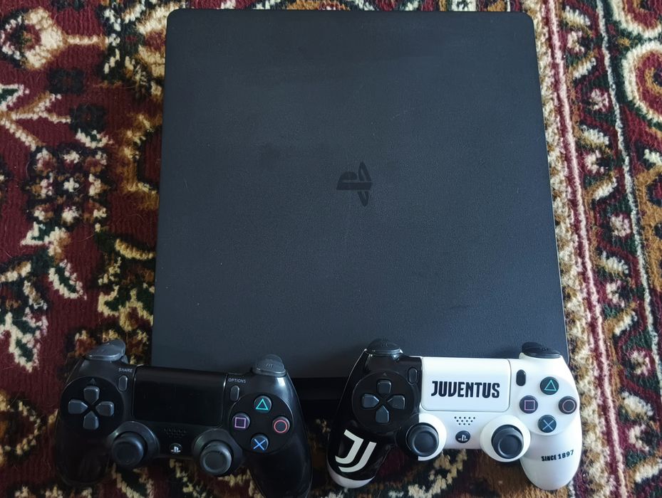 Ps4 slim 1 Tb, holati ideal