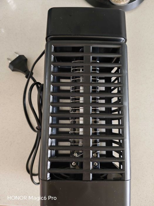 Елекрическа лампа против комари и насекоми. (Blue Light)