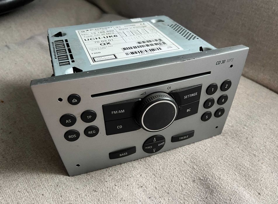 Radio CD original Opel CD 30 MP3 Blaupunkt compatibi Astra Corsa Tigra