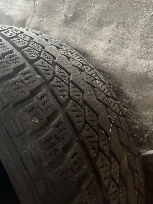 Продам зимнее шины