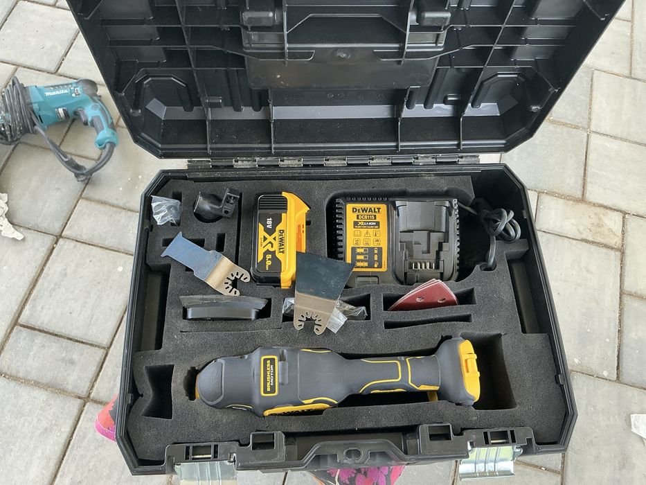 Vind dewalt 2025  DCS356NT la cutie cu acum 5 ah