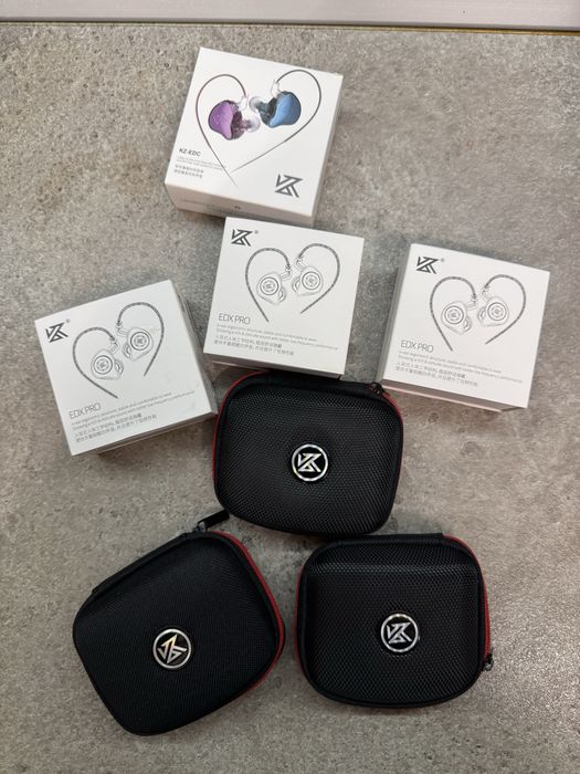Vand Casti cu fir  KZ professional in ear diferite modele noi sigilate