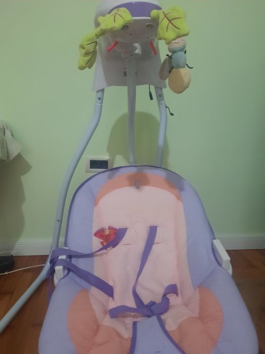 Balansoar bebe. Bugies