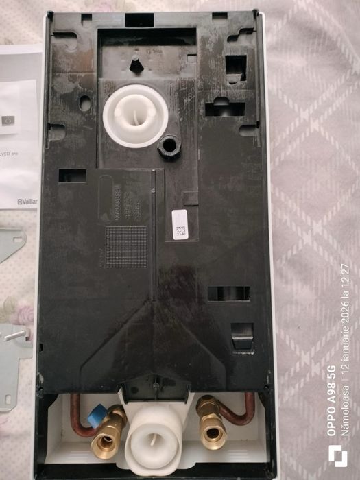 Vand Boiler Electric instantaneu Vaillant