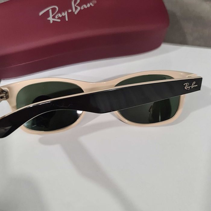 Солнцезащитные очки RB.