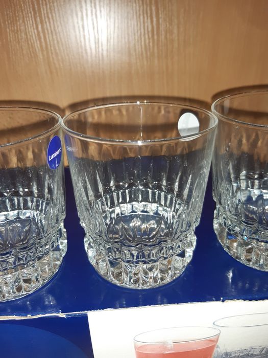 Посуда новая разная