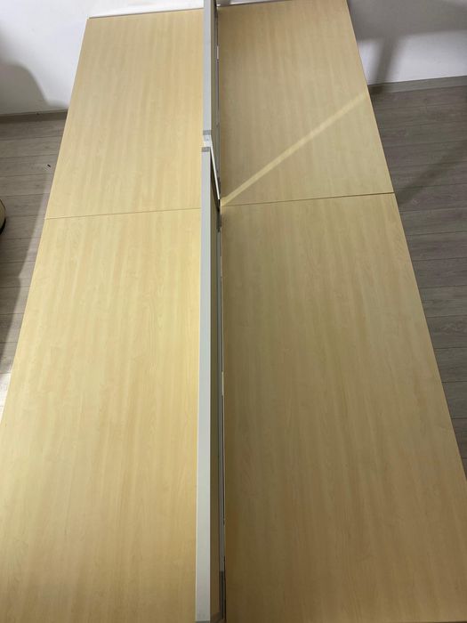 2 Buc. Bench 4 Posturi de Lucru cu Panou Separator; Birou cu 4 Blaturi