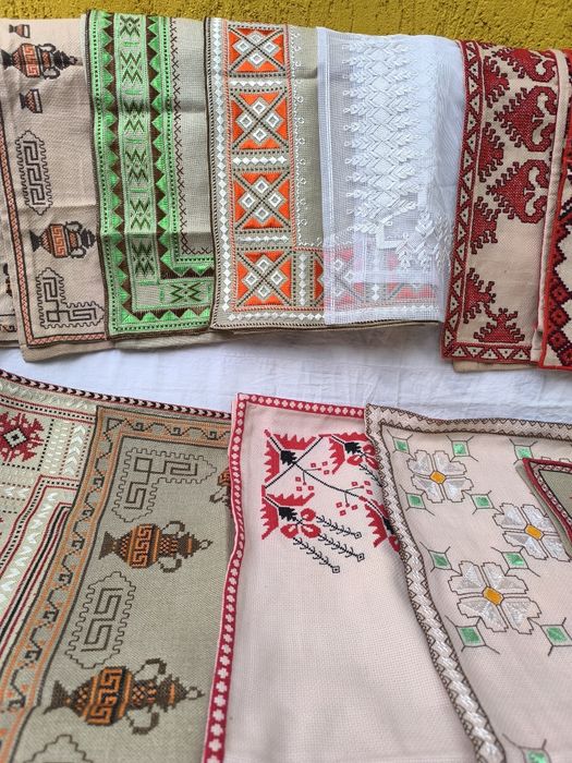 Ръчно плетени мильота/покривки плетени на една кука/ръч.бродерия каре