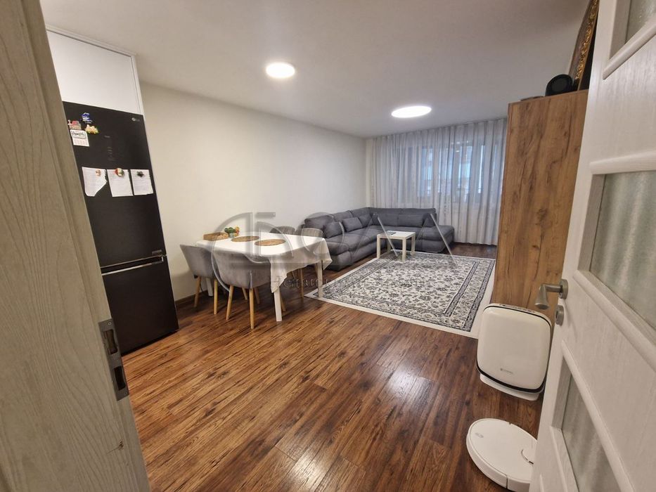 Продава се Тристаен апартамент в София, Витоша - 113 кв.м за 2788 €/кв.м - Снимка #2