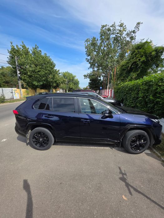 Vand Toyota Rav 4  echipare Exclusiv