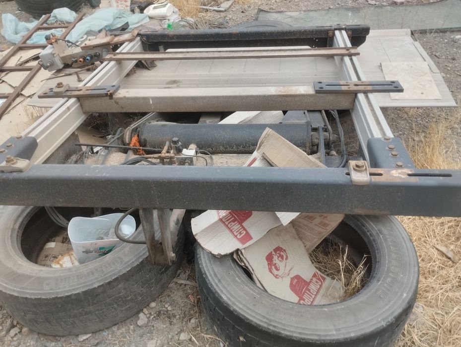 Гидро лопата на прицеп.