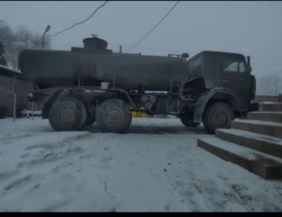 Бензовоз автоцистерна
