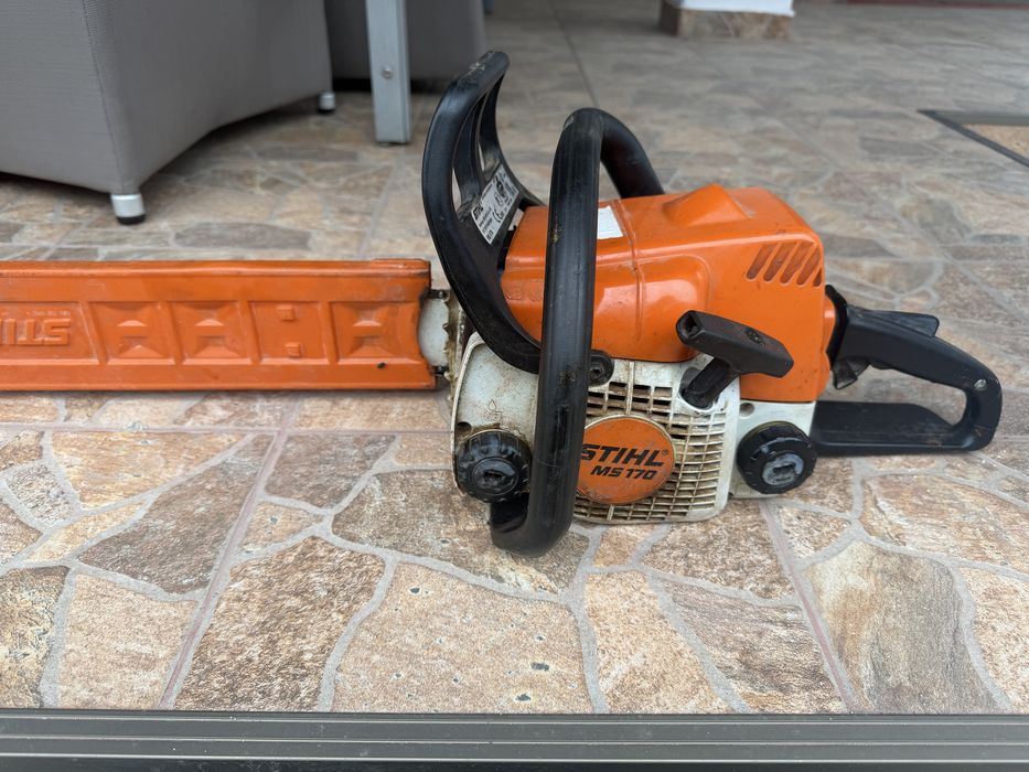 Vînd drujba STIHL 170
