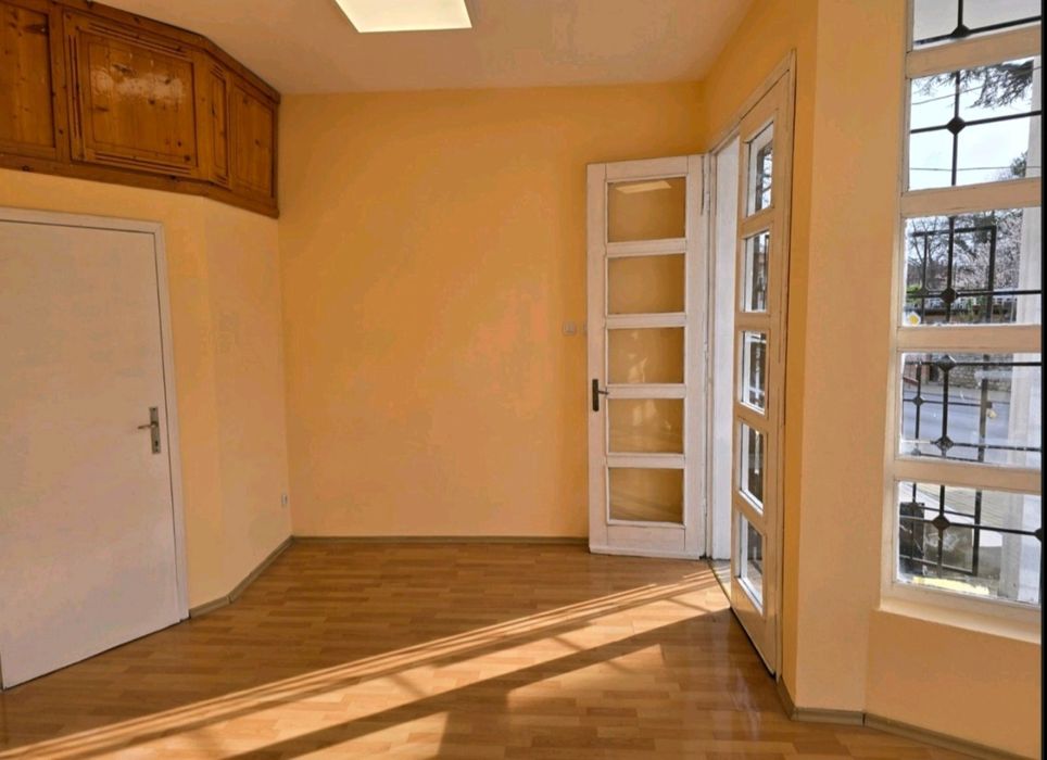 Дава се под наем Едностаен апартамент в Балчик - 32 кв.м за 298.86 € - Снимка #3