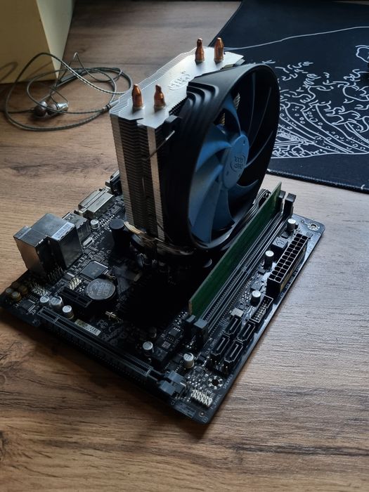 Комплект / i5-8400 / h310 / 8gb ram