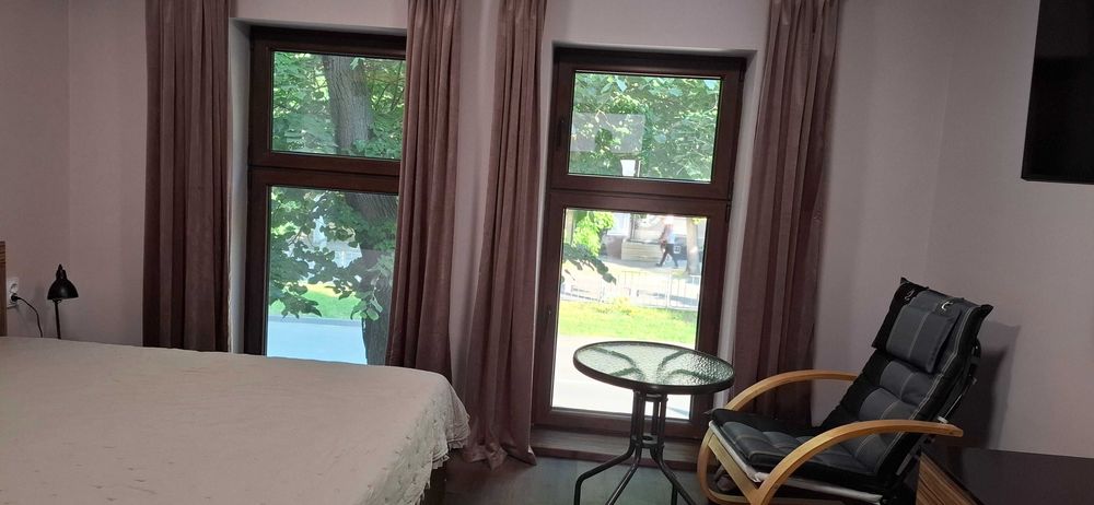 Дава се под наем Двустаен апартамент в Варна, Централна поща - 50 кв.м за 612 € - Снимка #1