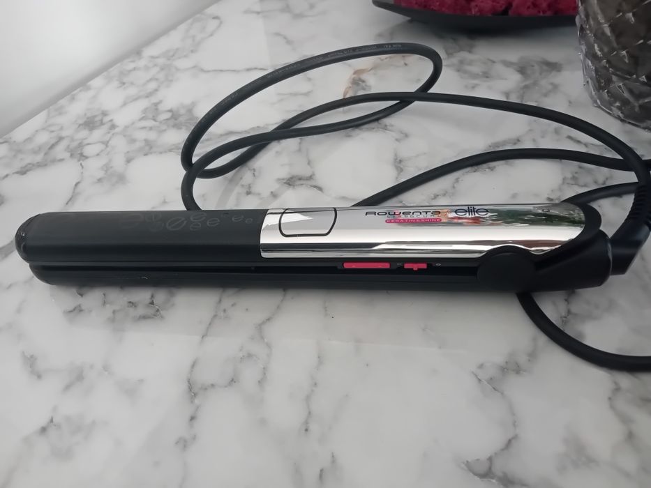 Преса за коса с йонизация Rowenta liss & curl Elite Keratin