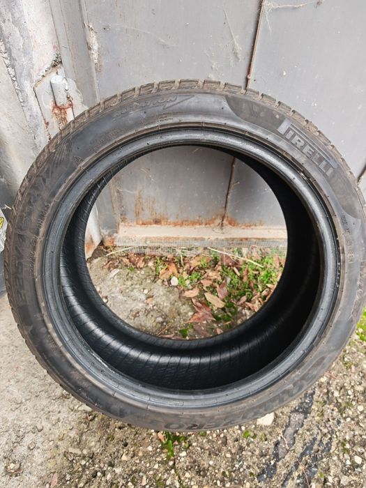 Автомобилни гуми 225/45/17