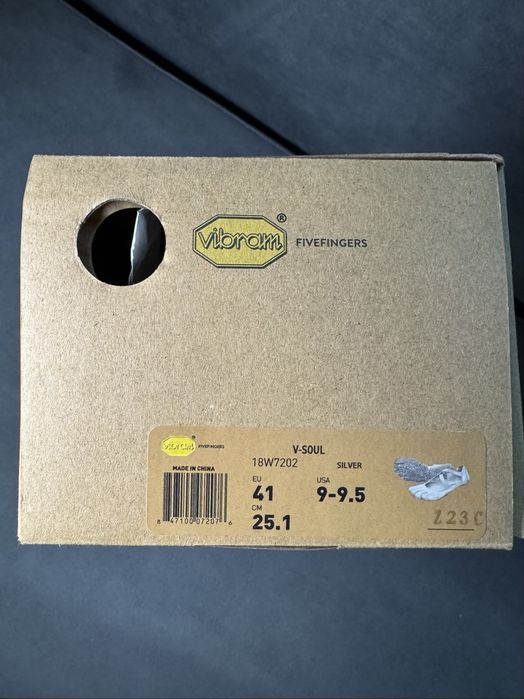 Новые Vibram fivefingers V-soul размер EU41