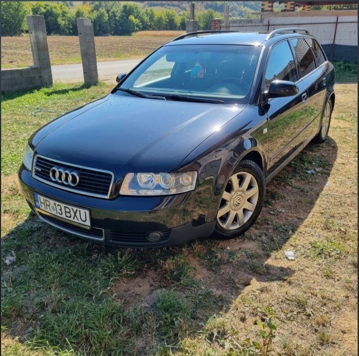 Vând Audi a4 b6 foarte întreținut