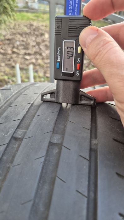 Vand 4 anvelope de veara BRIDGESTONE Turanza T005 225/50 R17 98 Y