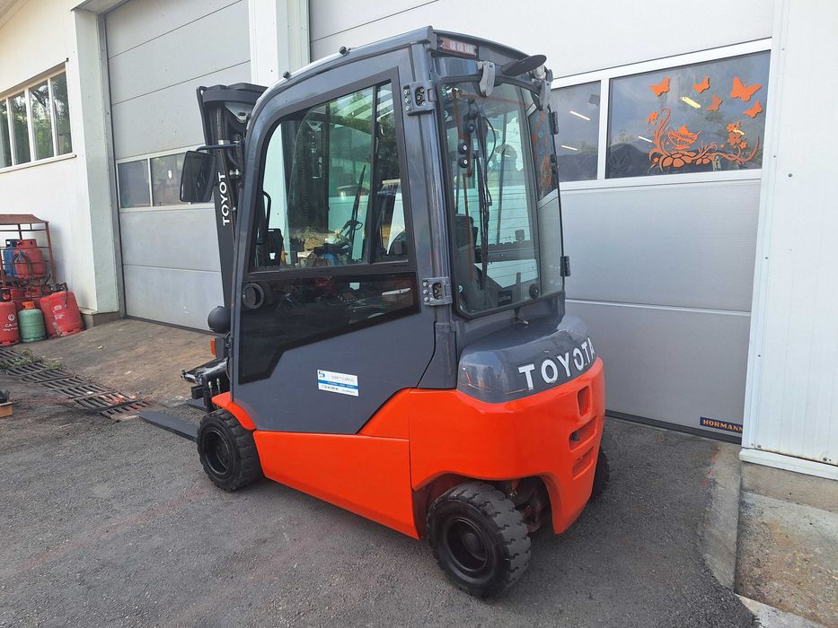 Електрокар Toyota 8FBM20T