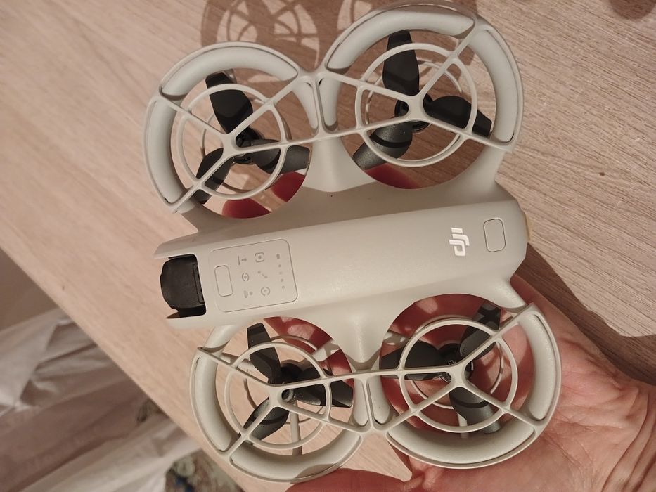 Дрон Dji fly neo