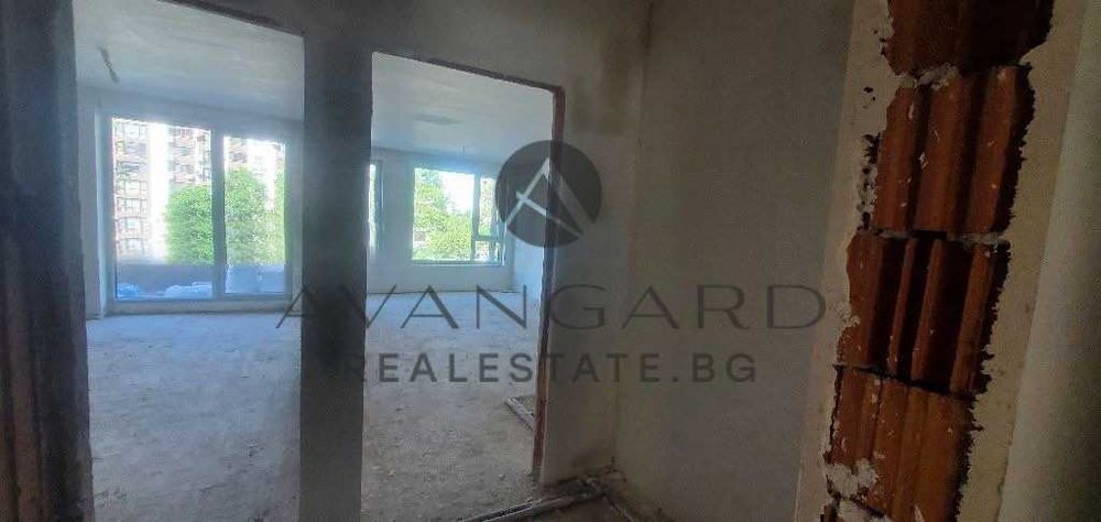 Продава се Двустаен апартамент в Пловдив, Тракия - 72 кв.м за 1389 €/кв.м - Снимка #3