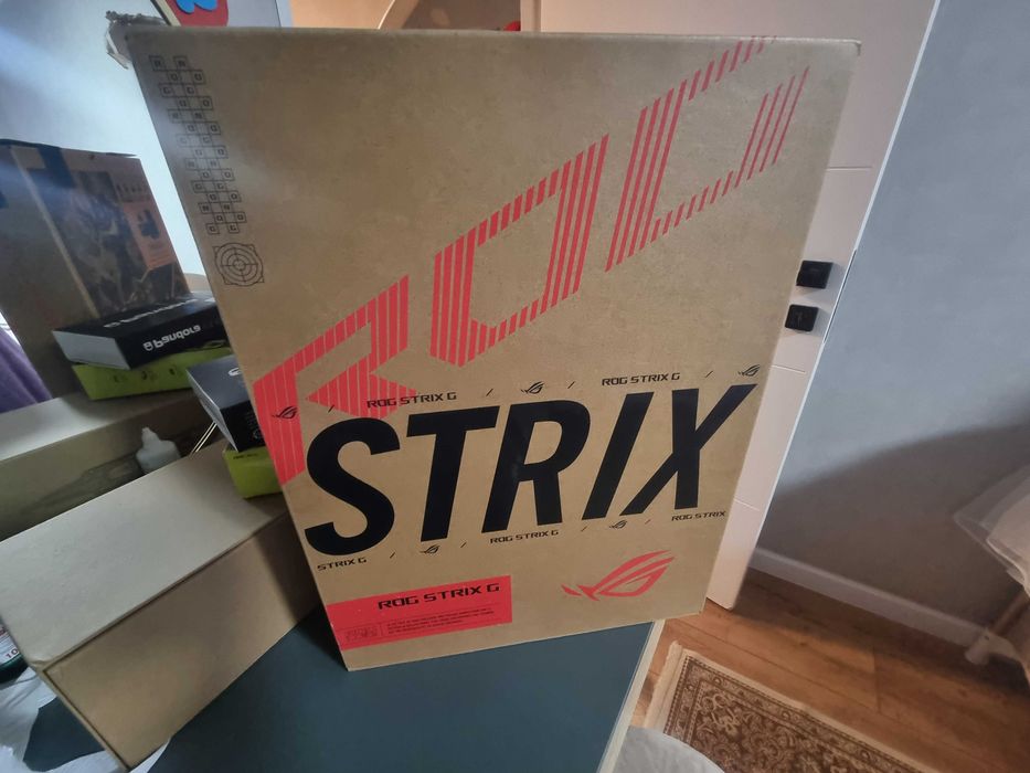 Asus rog strix g18