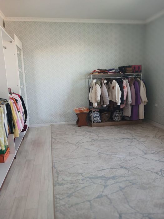 Уй сатылады срочна