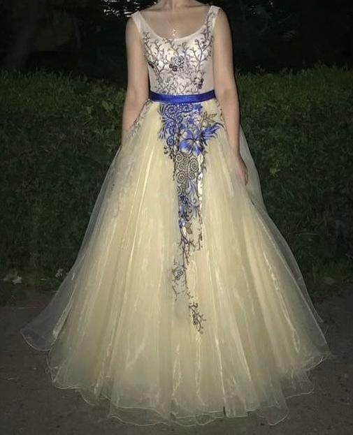 Вечернее платье.