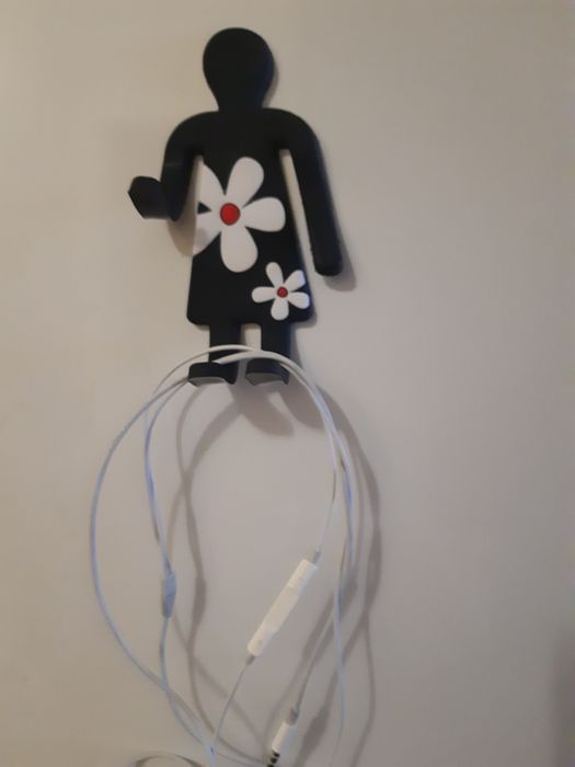 Магнитный держатель для украшений