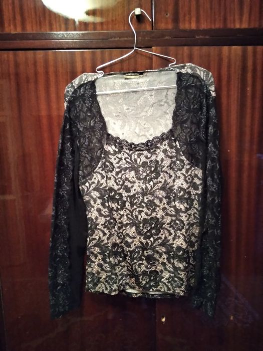 Продаются кофточки нарядные