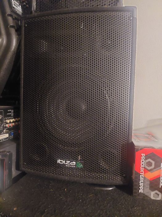 Boxa aktiva de vanzare