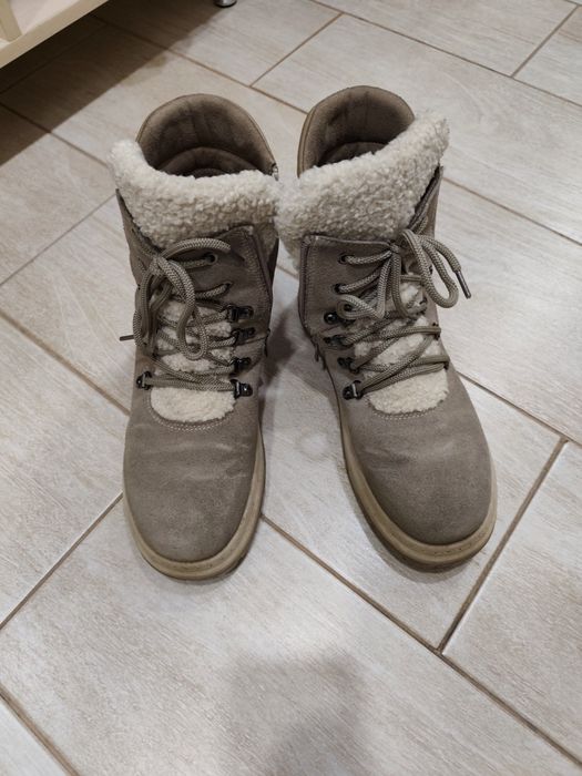 Зимняя обувь женская