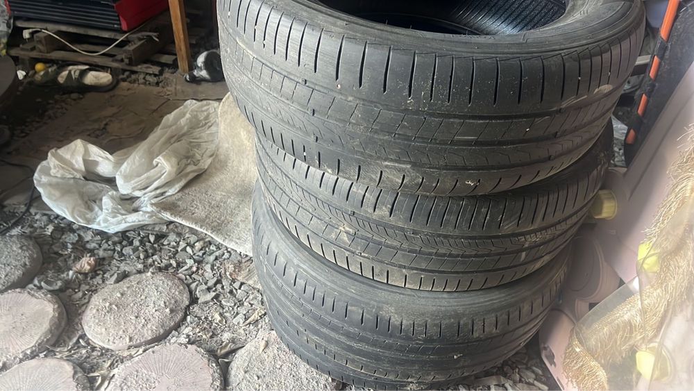 Продам резину на 16