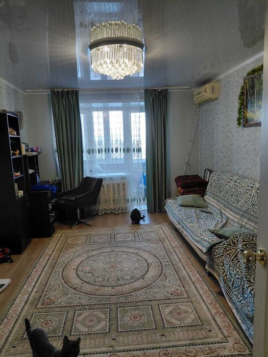 продам 3 комнатную