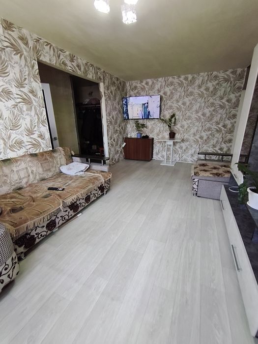 Продам 3ком.кварт р-н м. Северный