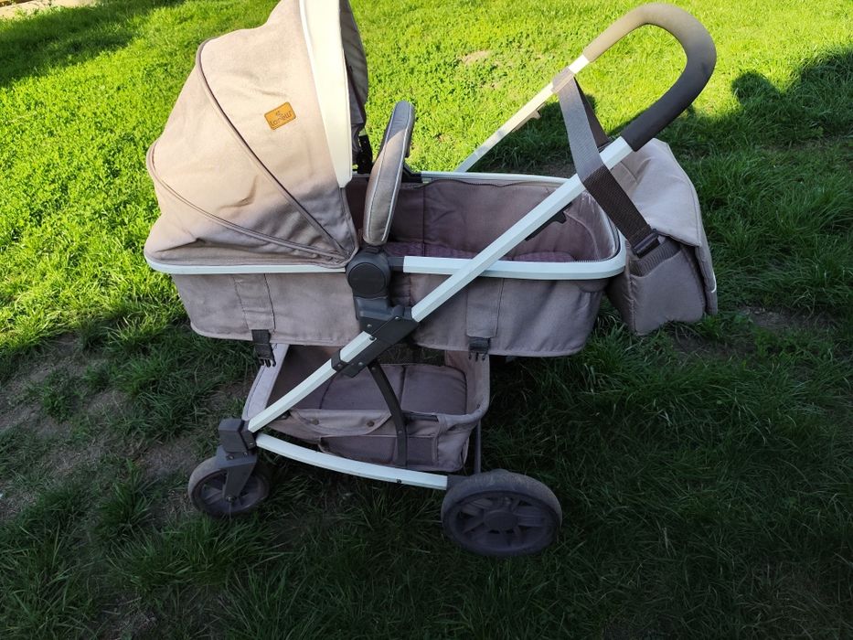 Продам детскую коляску