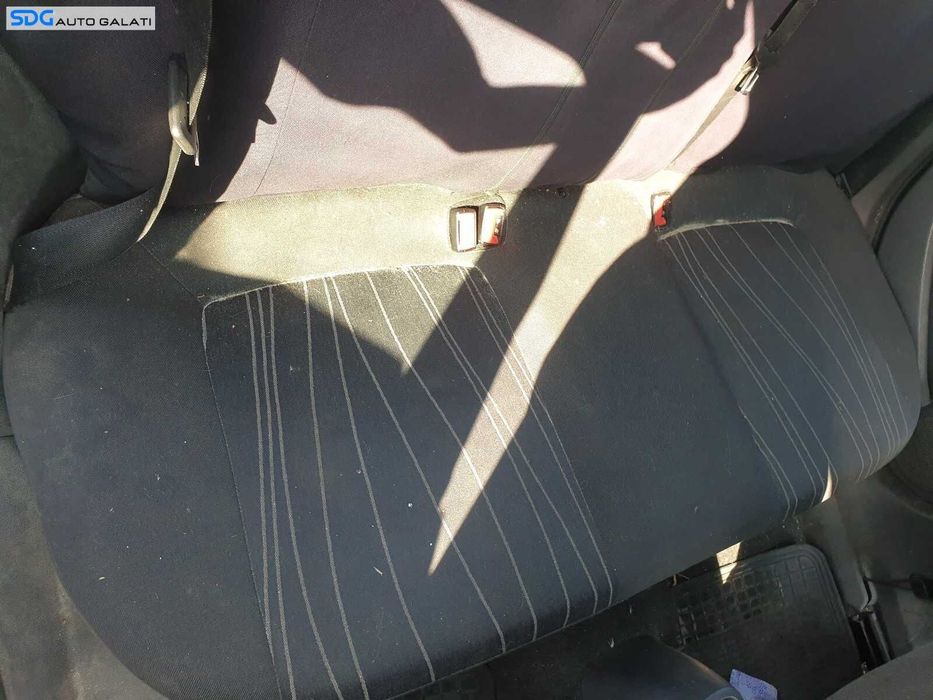 Interior Textil Fara Incalzire Scaune Fata Stanga Dreapta si Bancheta cu Spatar Opel Corsa D 4 Usi 2006 - 2014 [C0040]