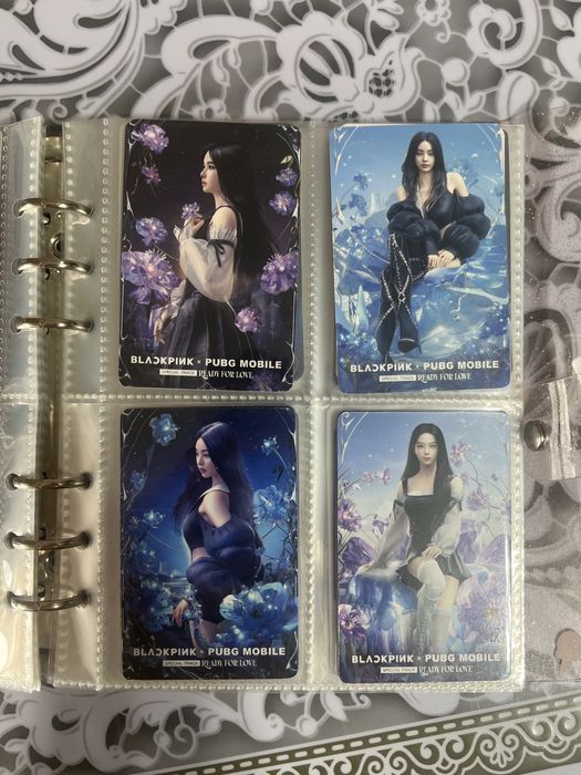 продаю биндер с картами внутри