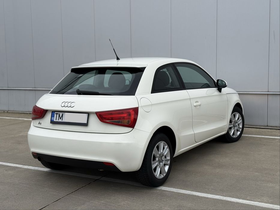 AUDI A1 2011 — imagine 4