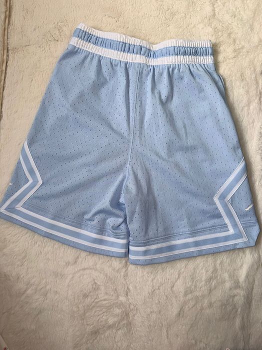 VAND Pantaloni NIKE Noi