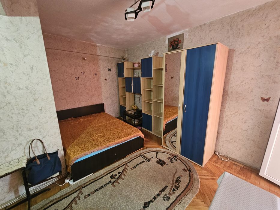 Garsoniera, cf.1 decomandata,etajul 2/4,Exercițiu stradal, poziție Premium