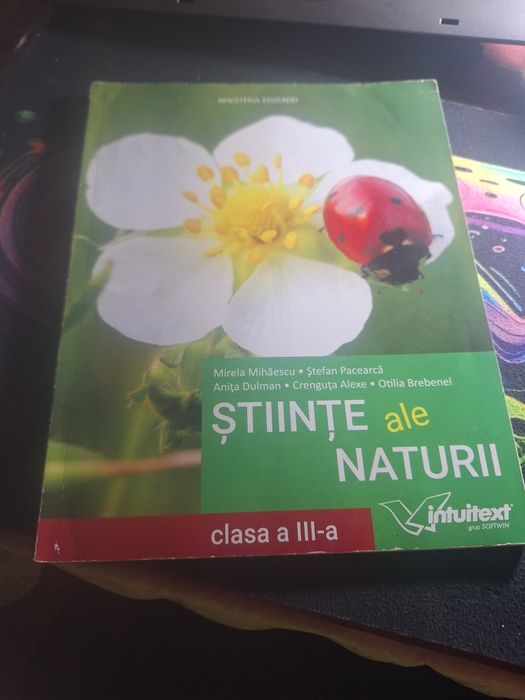 Se vinde carte.   .